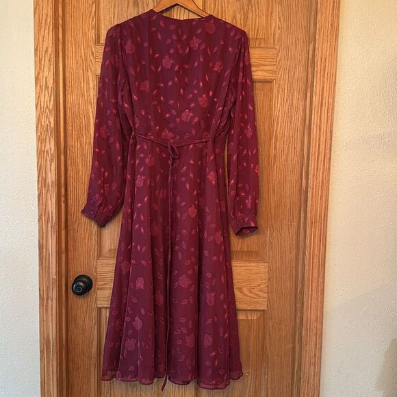LULUS Evening of Elegance Burgundy Floral Jacquard Wrap Midi Dress *NWOT* - Picture 10 of 16